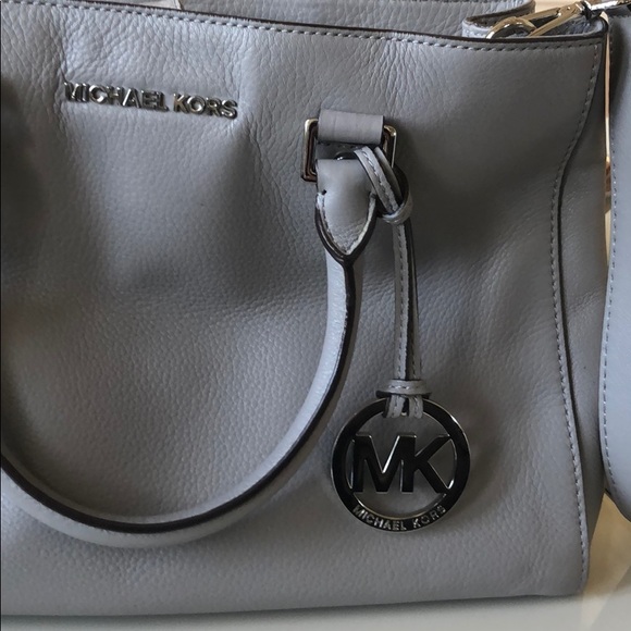 Michael Kors Bag - Picture 2 of 8